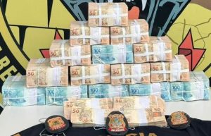 PF apreende mais de R$ 1 milhão em dinheiro durante abordagem em Porto Velho