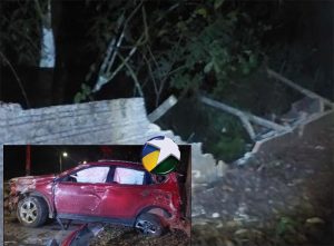 SUV avaliado em mais de R$ 300 mil e muro ficam destruídos após colisão – Polícia